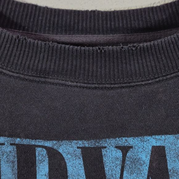 American Eagle Women's Nirvana Sweatshirt Gray Medium Distressed Vintage Style - Picture 5 of 8